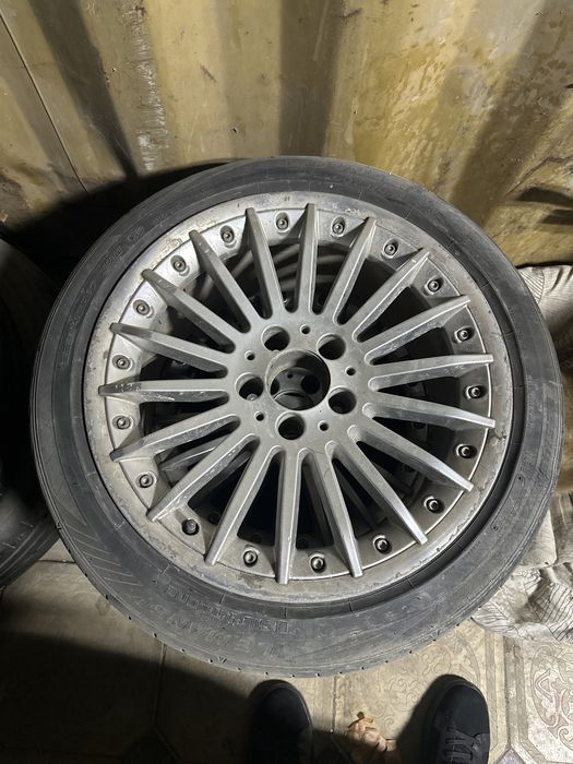 Диски с резиной на мерседес