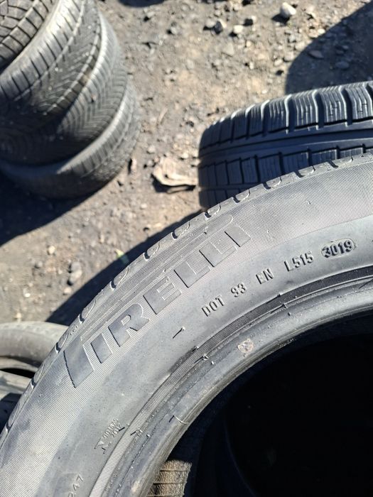 Vand set 4 anvelope 225 55 17 pireli de vara ranflet bune
