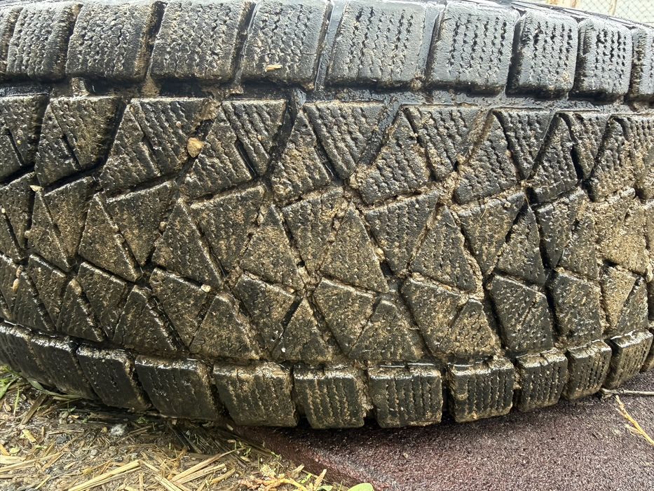 Джанти с гуми за Toyota Land Cruiser/Hillux/4runner