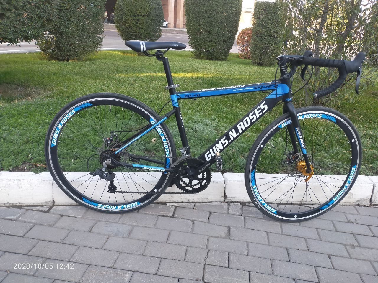 продам шоссейный велосипед