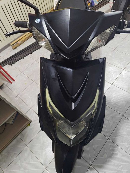 Продается электро скутер Tesla