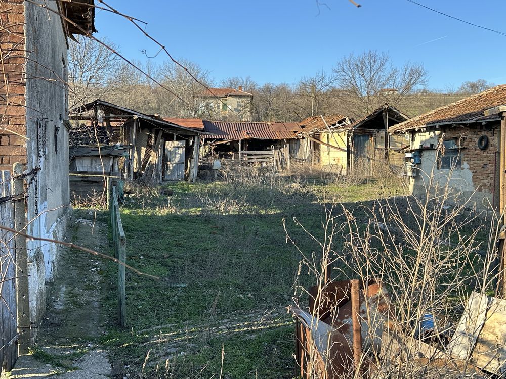Къща на 2 етажа в с.Белица, Силистра