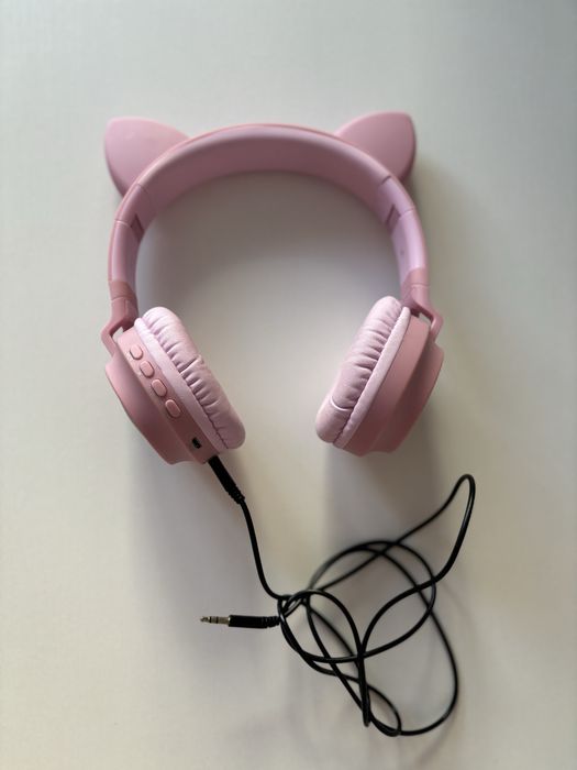 Căști bluetooth wireless, cu urechi, culoare roz, cu leduri colorate