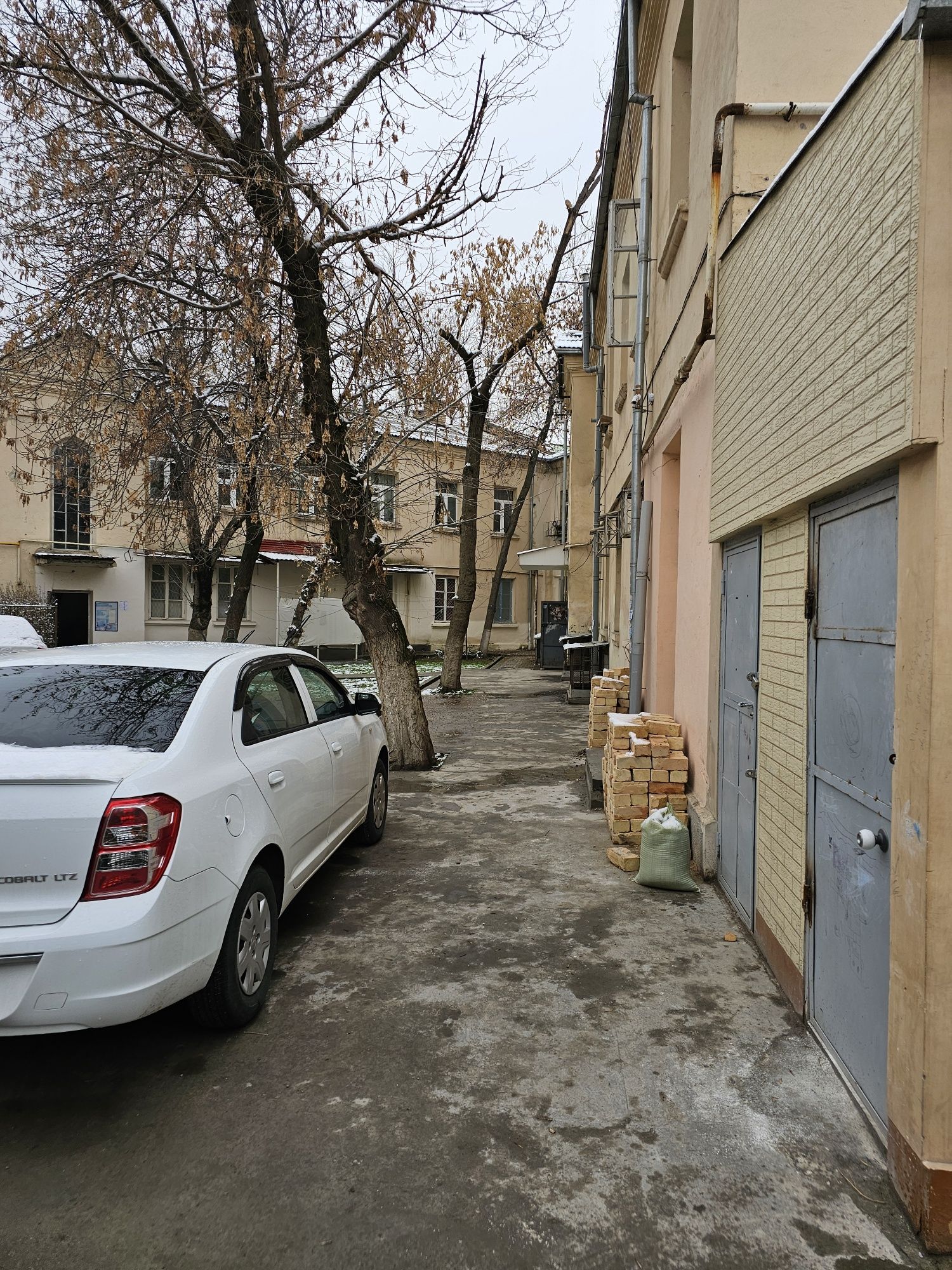 srochna arendaga beriladi ofis yoki sklad uchun