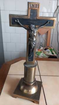 Crucifix din bronz