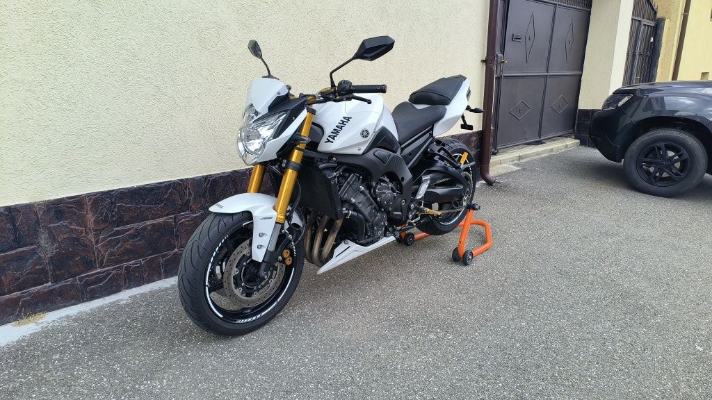 Yamaha FZ8 ABS 2013* STORM Racing Parts