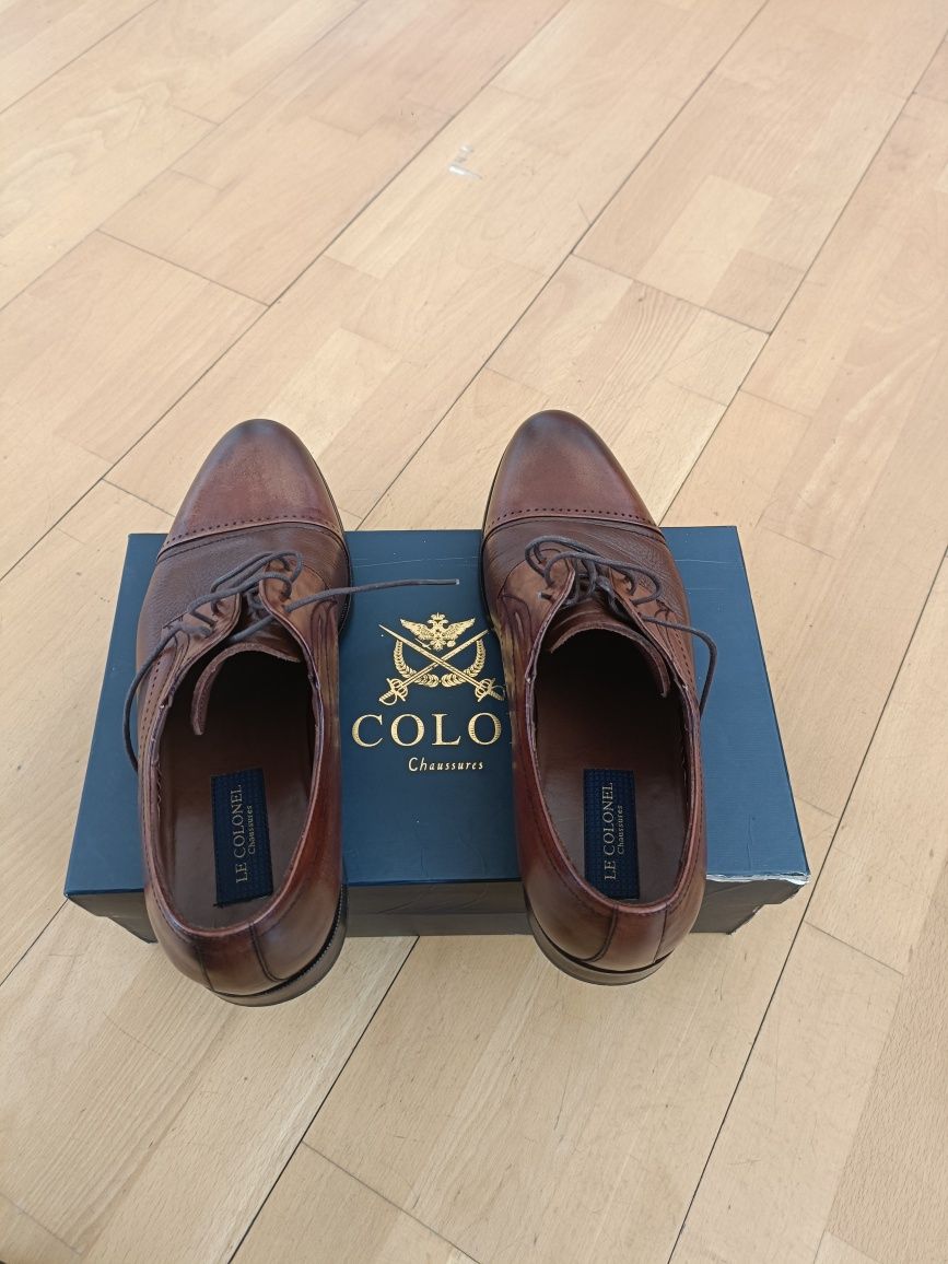Pantofi maro Le Colonel