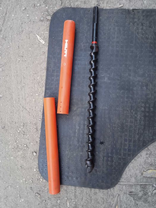 Продавам свредла оригинални нови