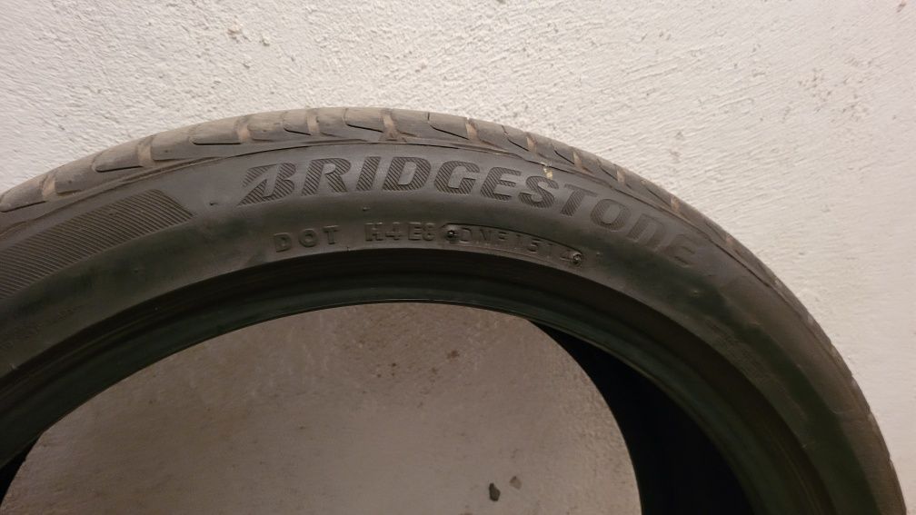 Летни Гуми 225/45 R19 Bridgestone Turanza T001