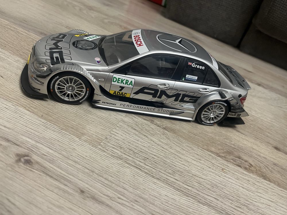 Mercedes w204 C class 1:18 NOREV