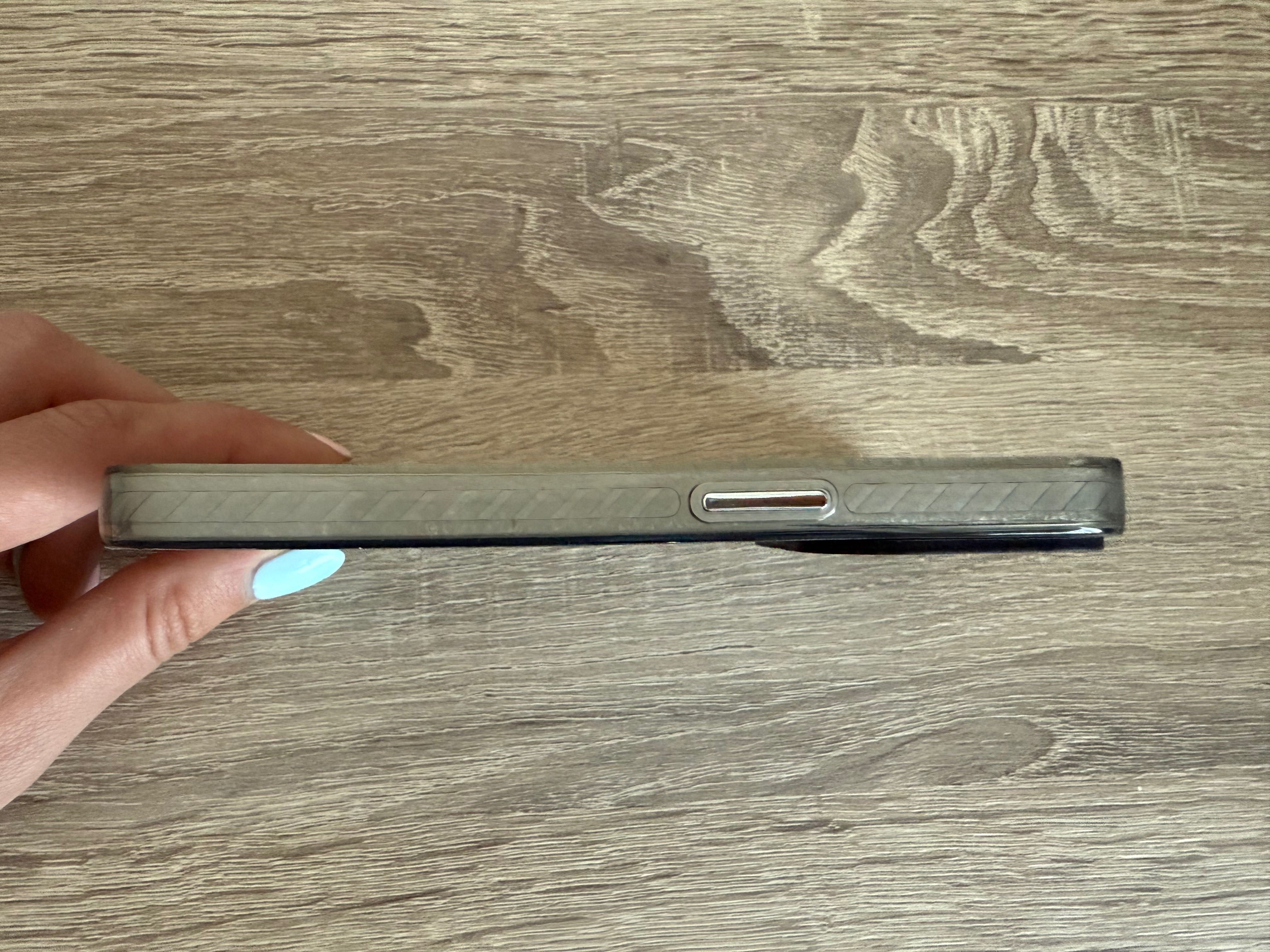 Кейс за iPhone 15 pro