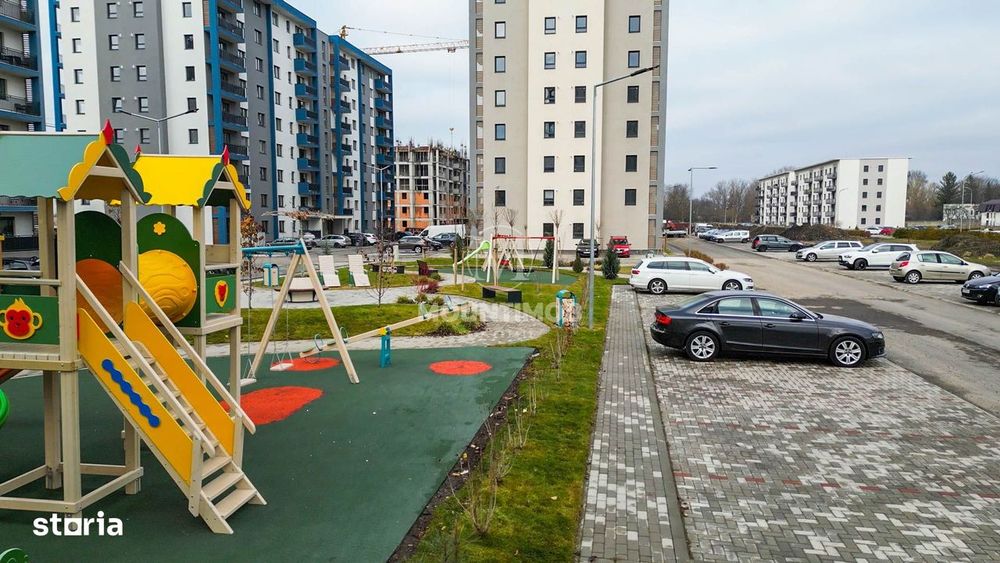 Apartament 3 camere 73 mp/utili, boxa, parcare, Tractorul | N. Labis