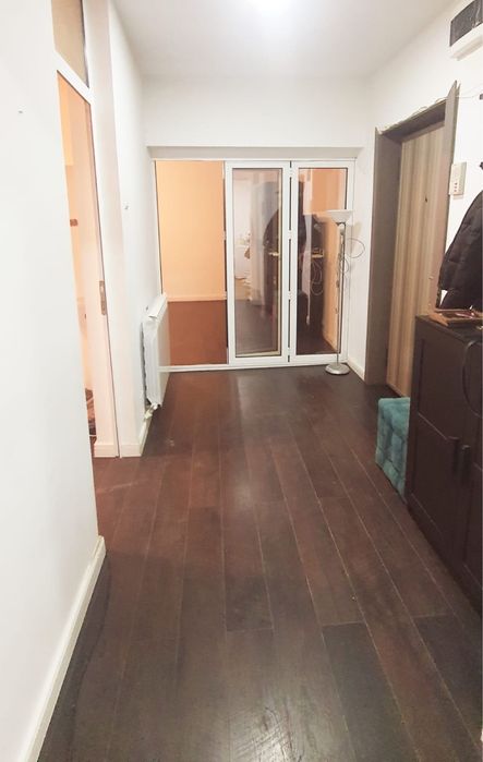 Proprietar, Inchiriez apartament 3 camere, calduros si primitor