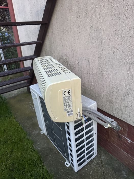 Vând aer condiționat White Westinghouse folosit la casa de vacanta