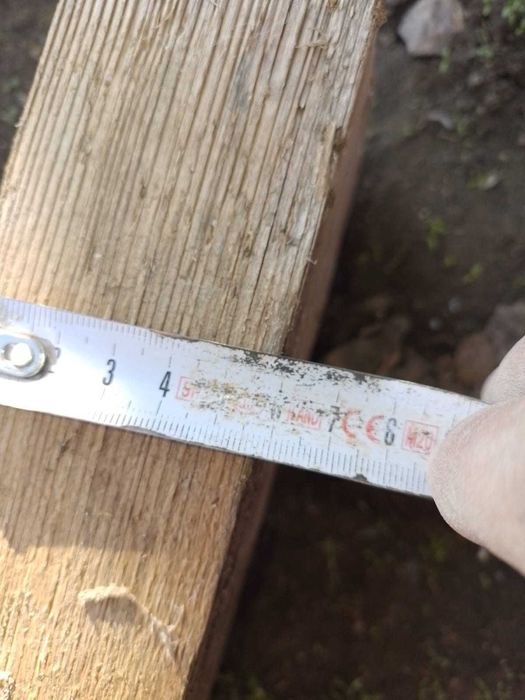 Patrate din lemn pentru constructii