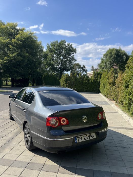 Vand sau schimb Passat B6
