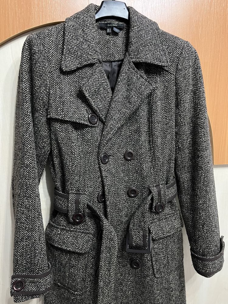 Ofertă palton Zara