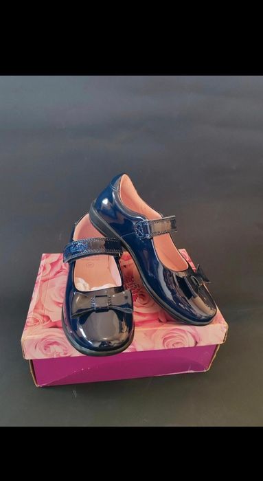 Pantofiori bleumarin Lelly Kelly eleganți din piele naturală lăcuită