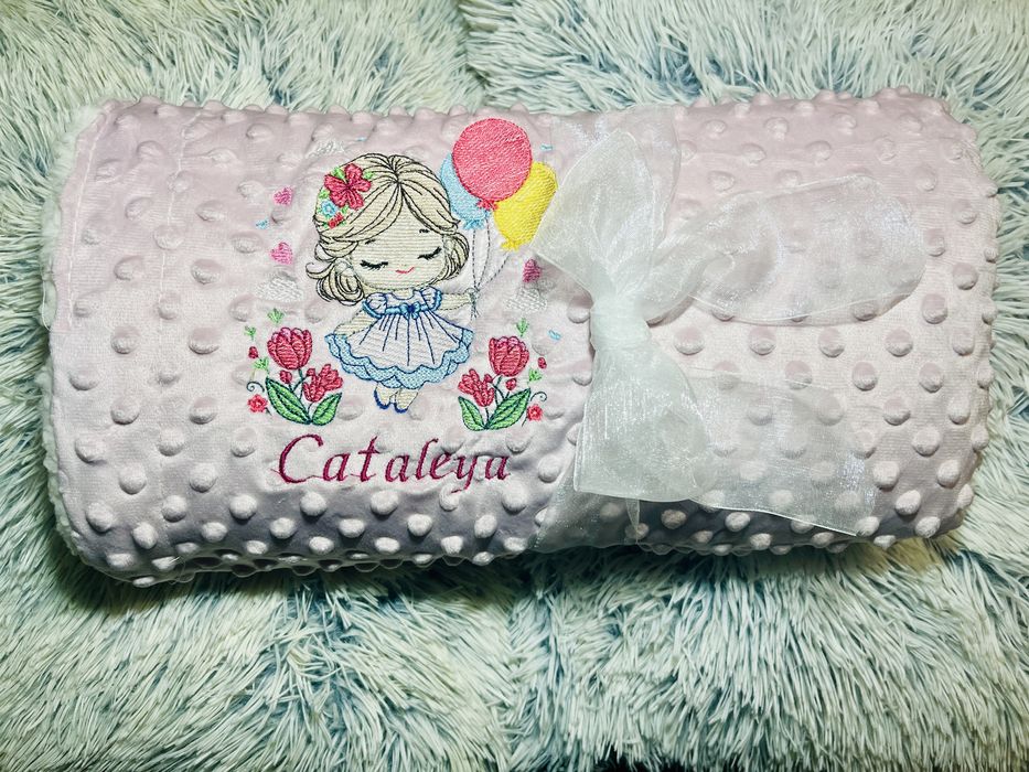 Păturici brodate personalizate