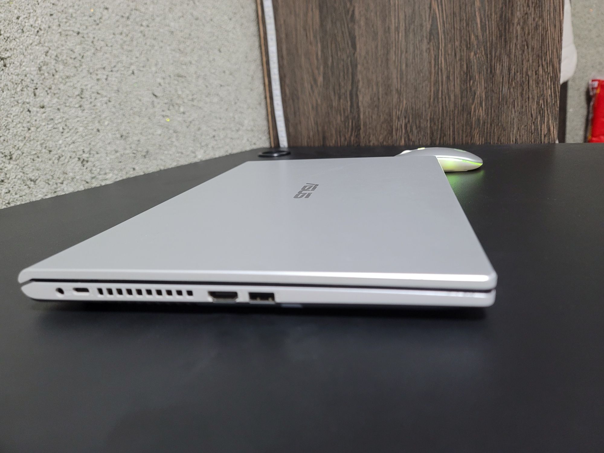 Notebook ASUS  256