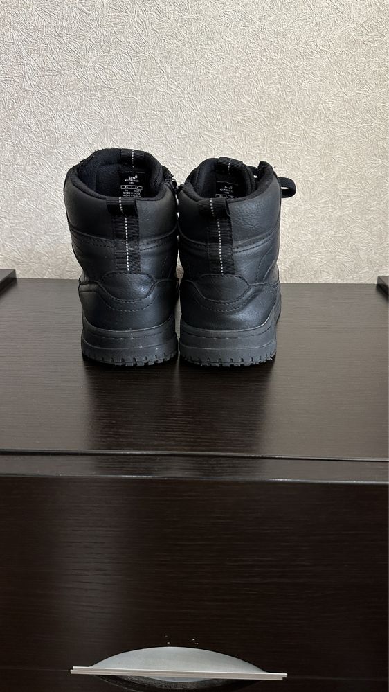 Ботинки ZARA 39 размер демисезонные