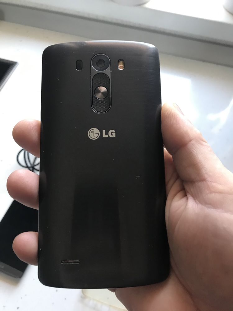 Telefon LG. G3, titan black,pentru piese