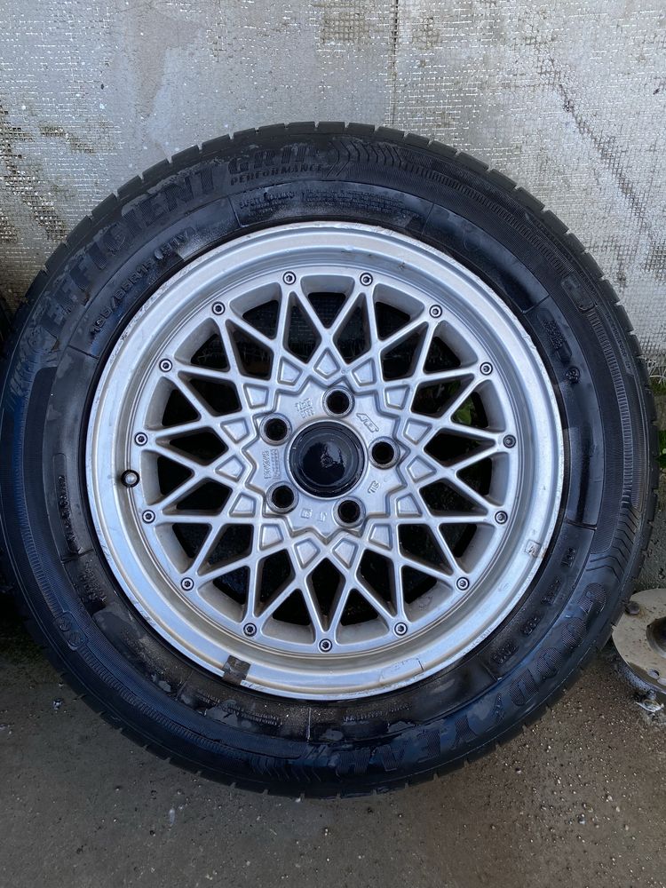 Летни гуми Goodyear с джанти 15