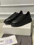 Adidasi Alexander McQueen
