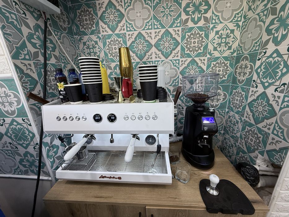 Кофемашина kofe mashina kofevarka профпссиональный