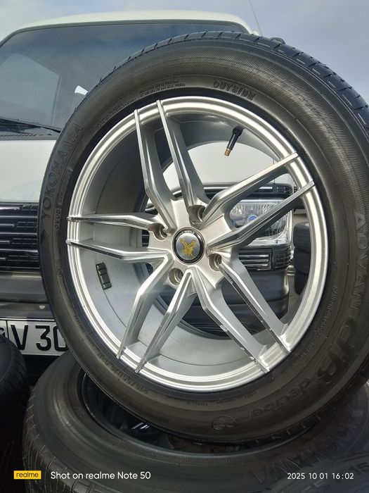 R16 vossen diska balon