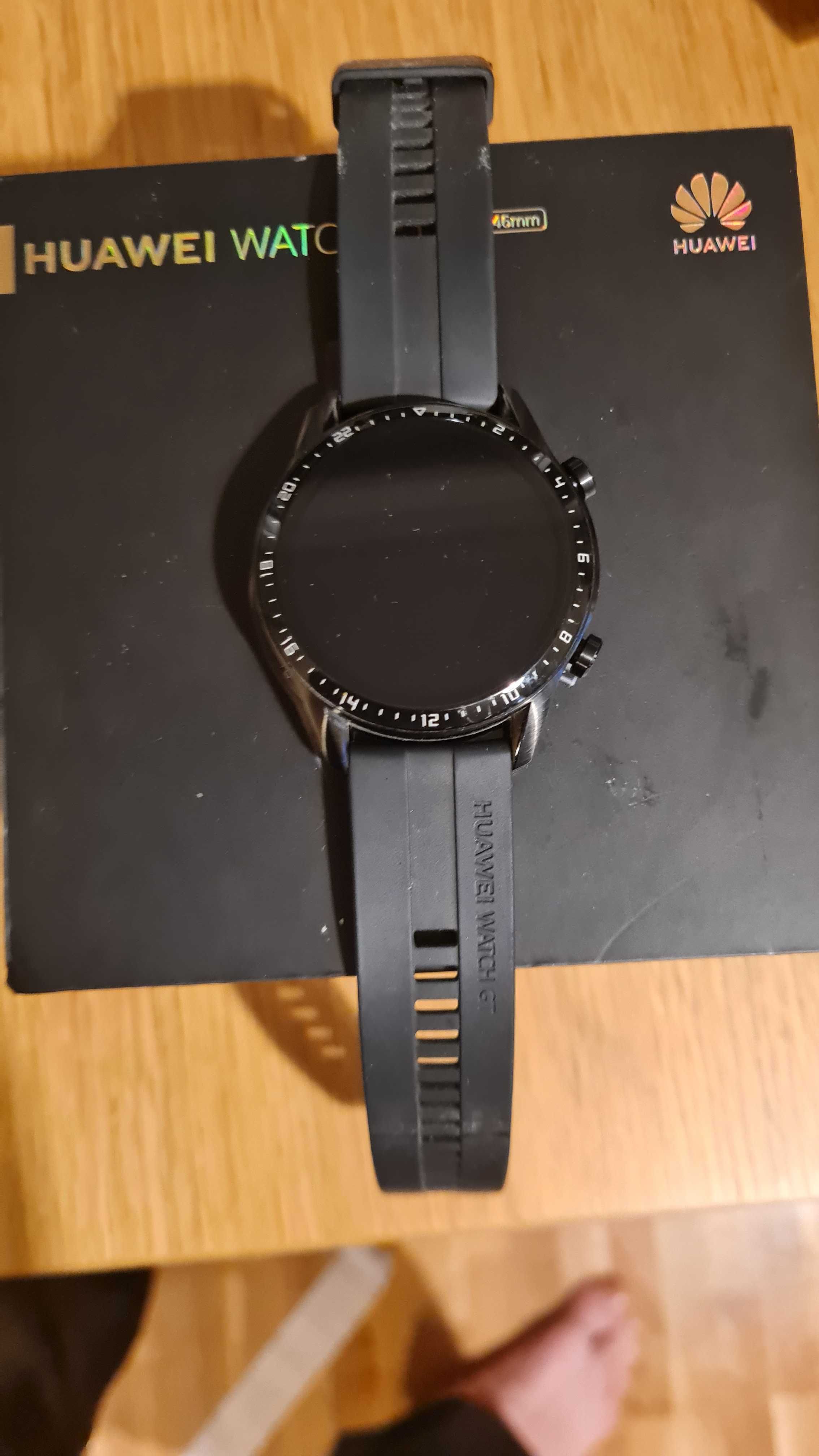 Продава часовник Huawei watch GT2