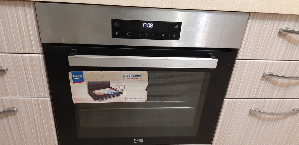 Встраиваемый духовой шкаф Beko BIE 22400 XM/ Варочная поверхность ВЕКО
