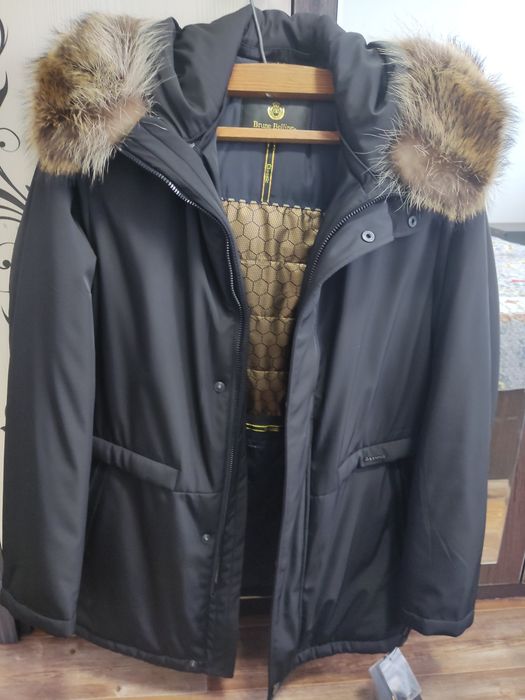 Зимняя  теплая куртка