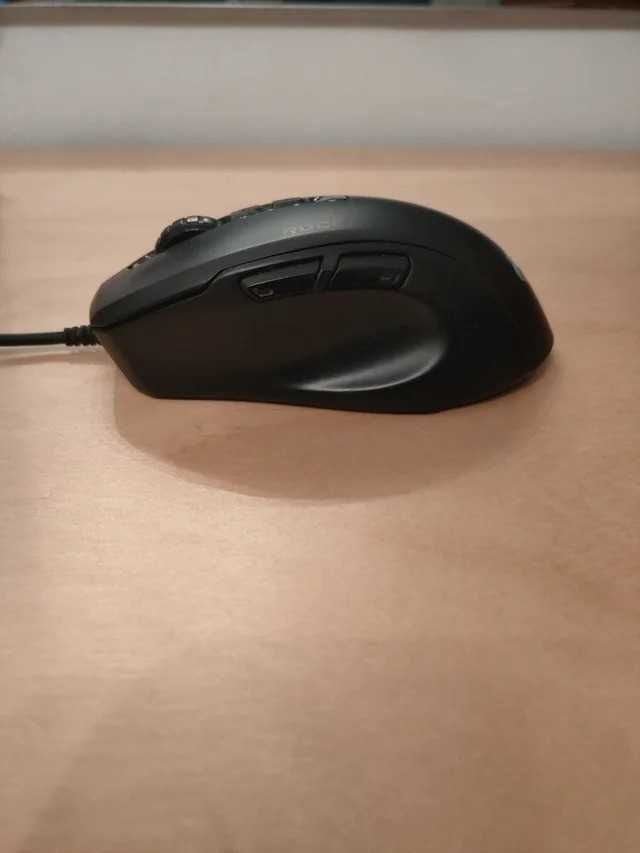 Mouse Gaming Roccat Kone Pure Ultrausor 66G RGB Adresabil 16000 dpi