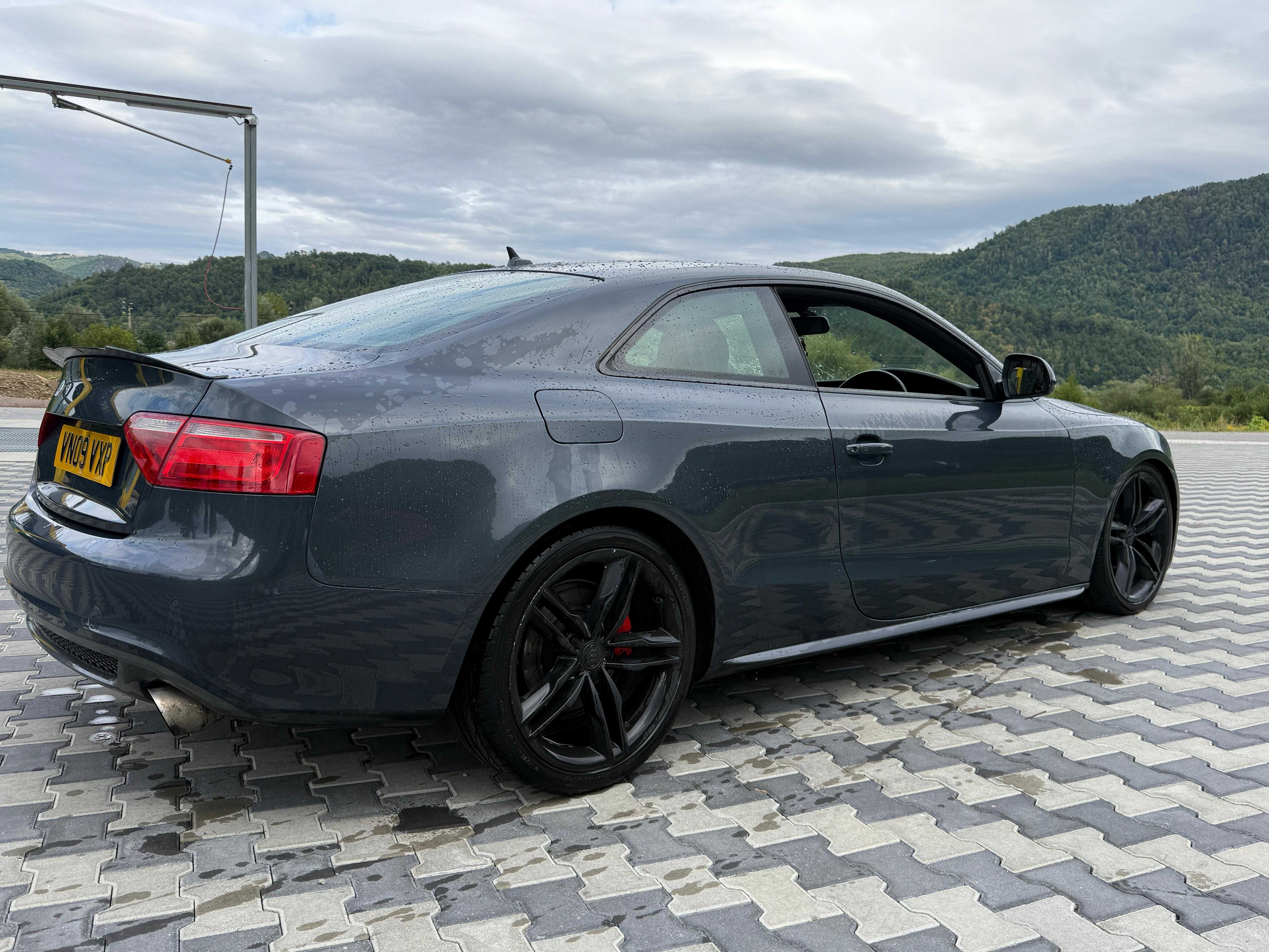 Audi A5 2.7 TDI Automat S-Line – 2010