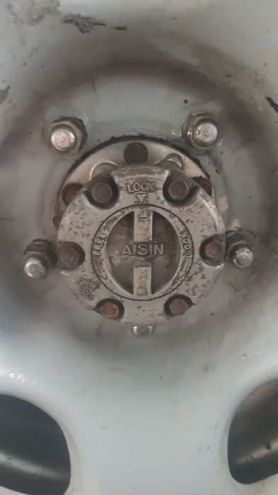 Хъбове AISIN suzuki grand vitara