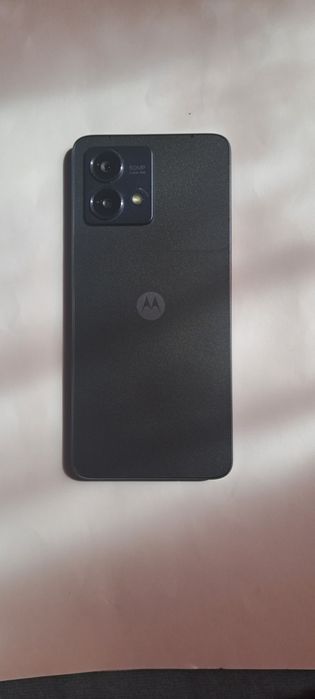 Motorola G84 5G, 256 GB memorie, 12 GB RAM