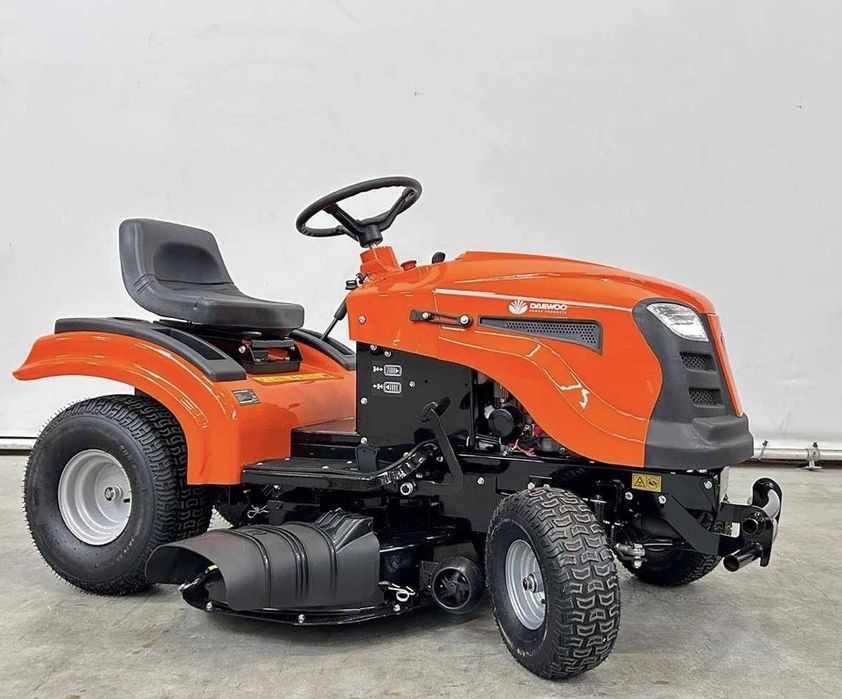 Чисто нова самоходна косачка Daewoo DA1066HX с гаранция
