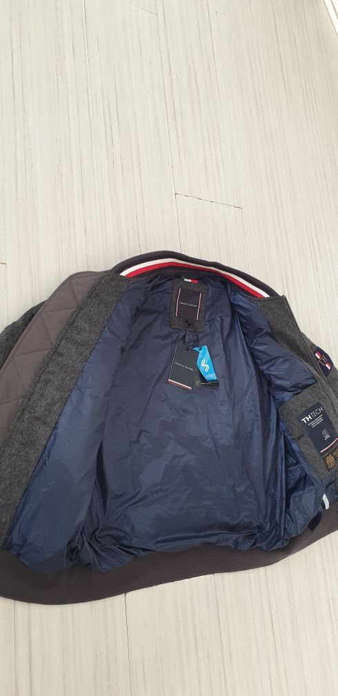 Tommy Hilfiger TH Tech Wool Mens Jacket Size S НОВО! ОРИГИНАЛ! Бомбер