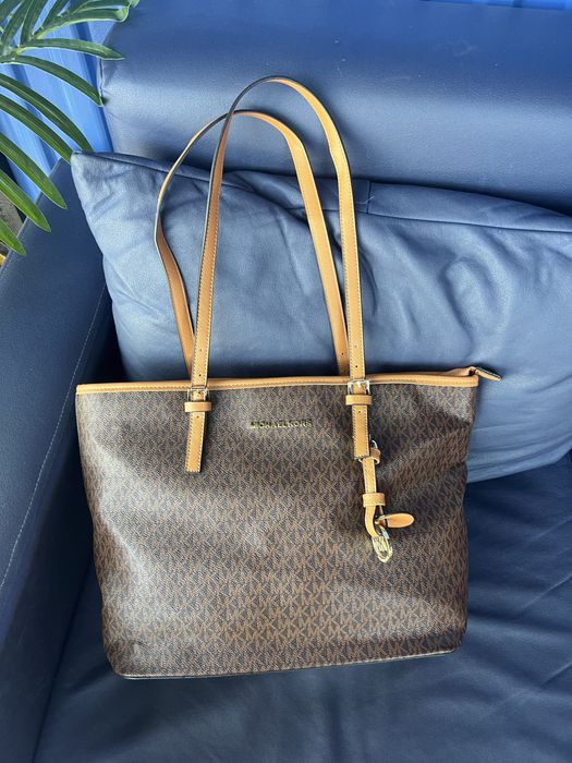 Сумка 7000тг ………