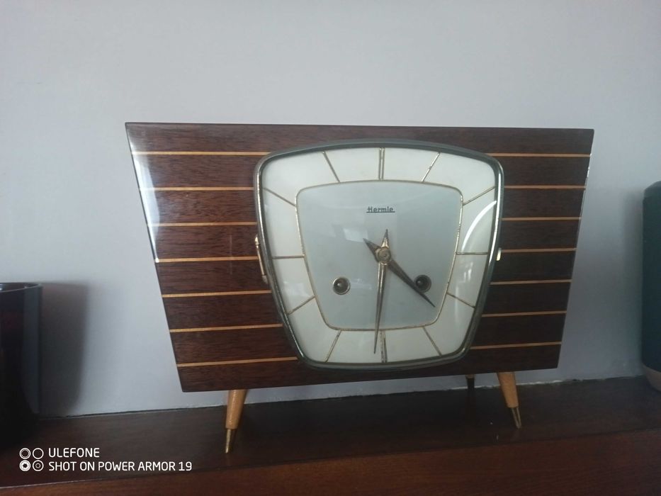 Ceas cu pendul mecanic