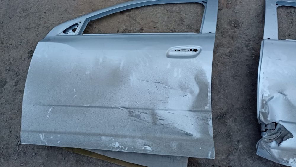 Дверь Chevrolet COBALT передняя водительская