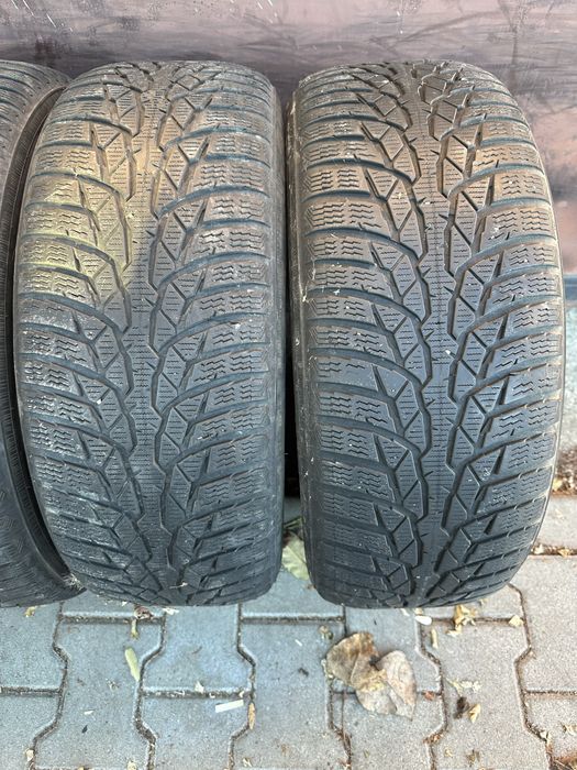 Cauciucuri iarna 215 60 16 Nokian 6mm la 100 ron buc