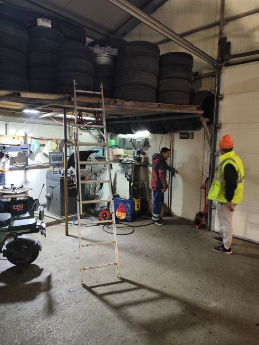 Închiriez elevator 200 lei/zi vulcanizare schimbat și echilibrat