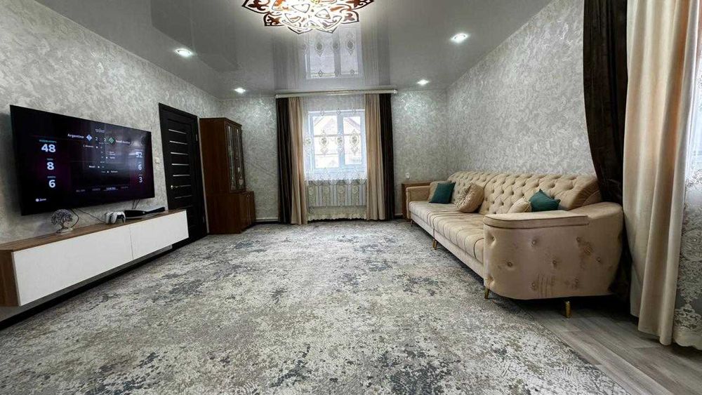 Продам срочно частный дом во  2 рабочем