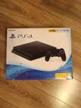 Vând PlayStation 4 slim ,500 GB cu o singură consolă