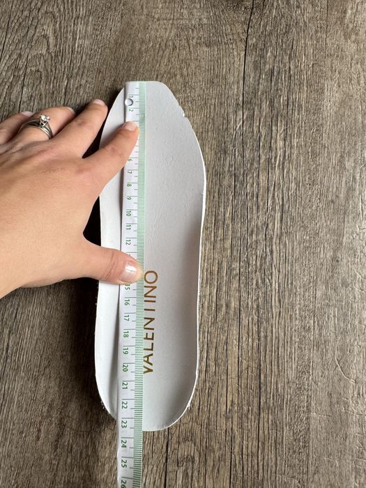 Adidasi / Sneakers Valentino