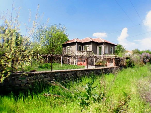 Къща в село Терзийско
