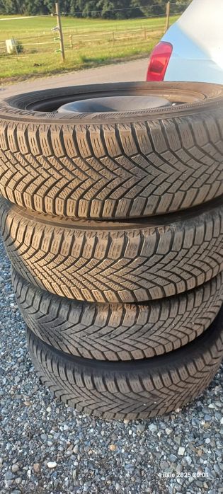 Cauciucuri Yokohama 215/65 R17 99V iarna