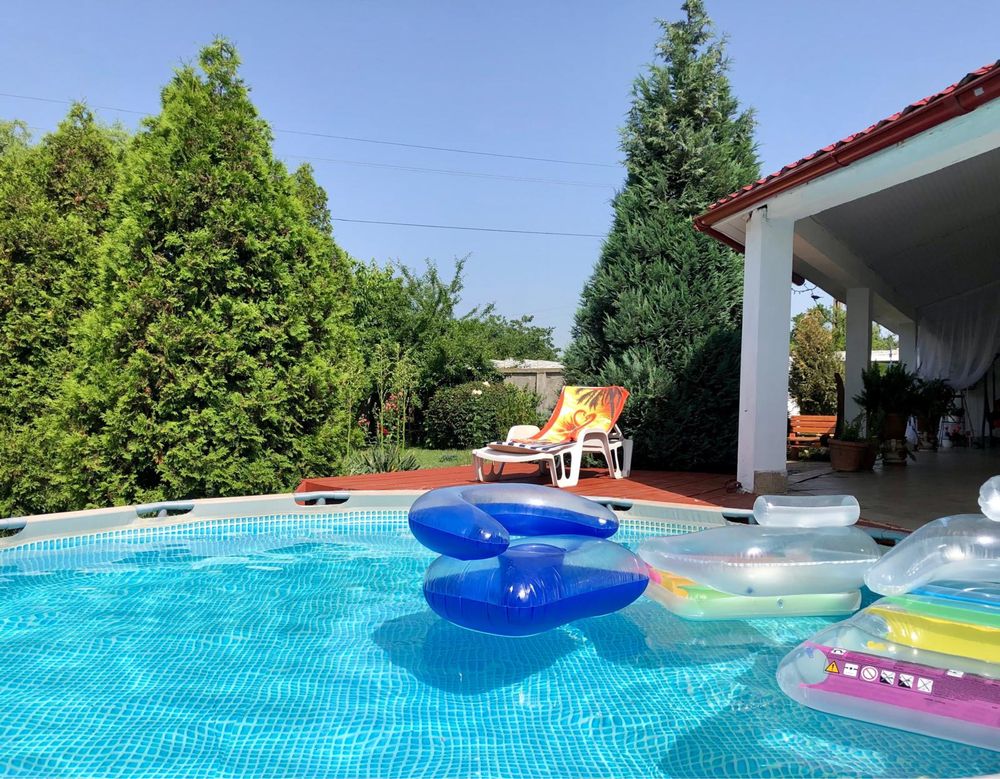 Casa str. General Gheorghe Anghelescu, sens giratoriu Bariera Valcii